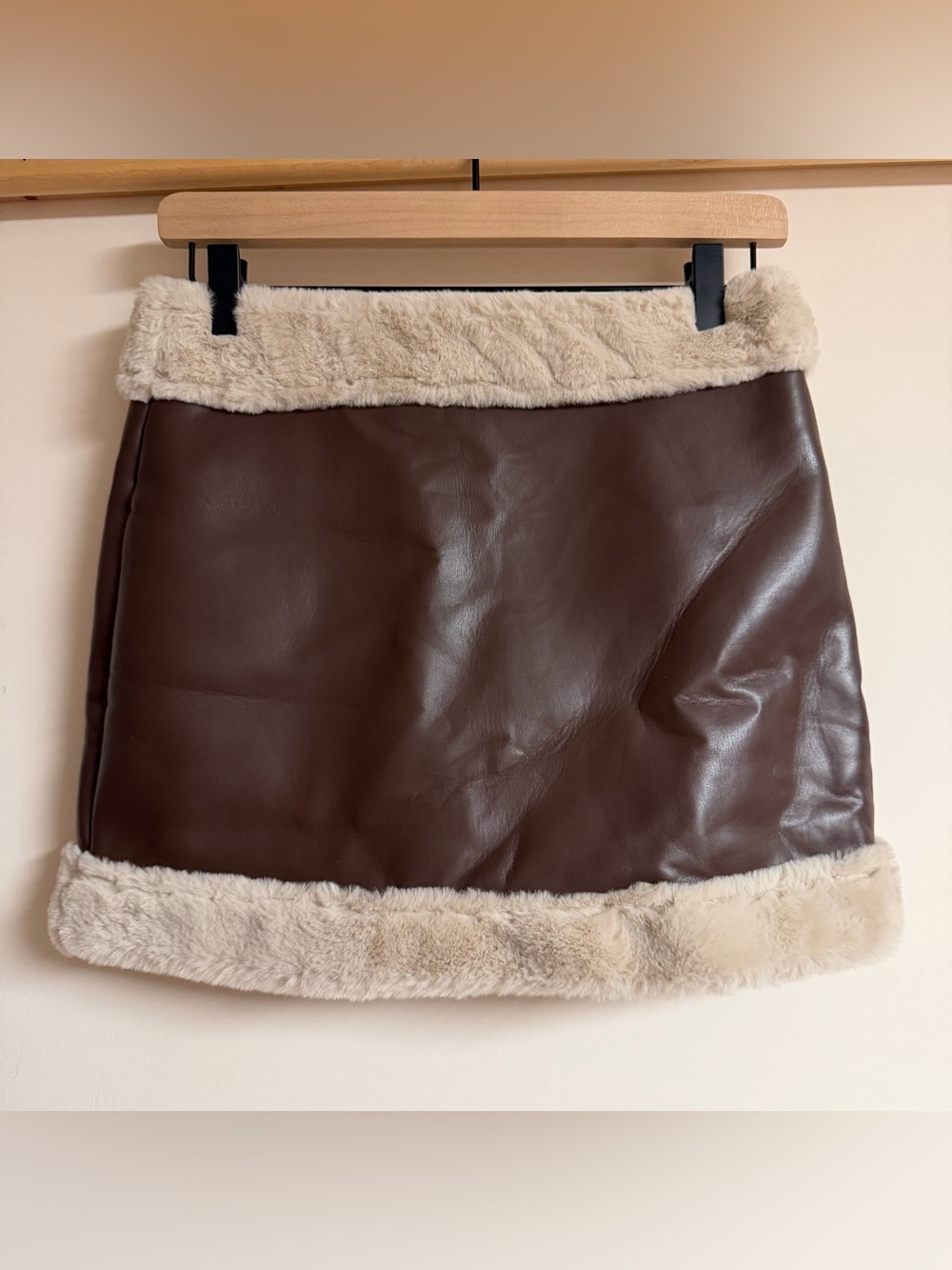 Carole Christian Faux Leather & Faux Fur Mini Skirt Small